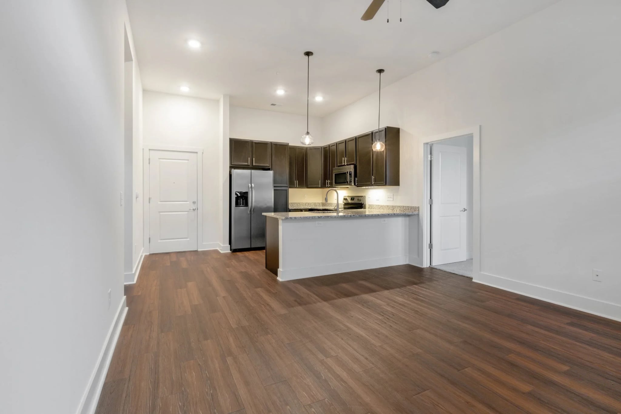 The Luxe at Indian Lake Village gallery image